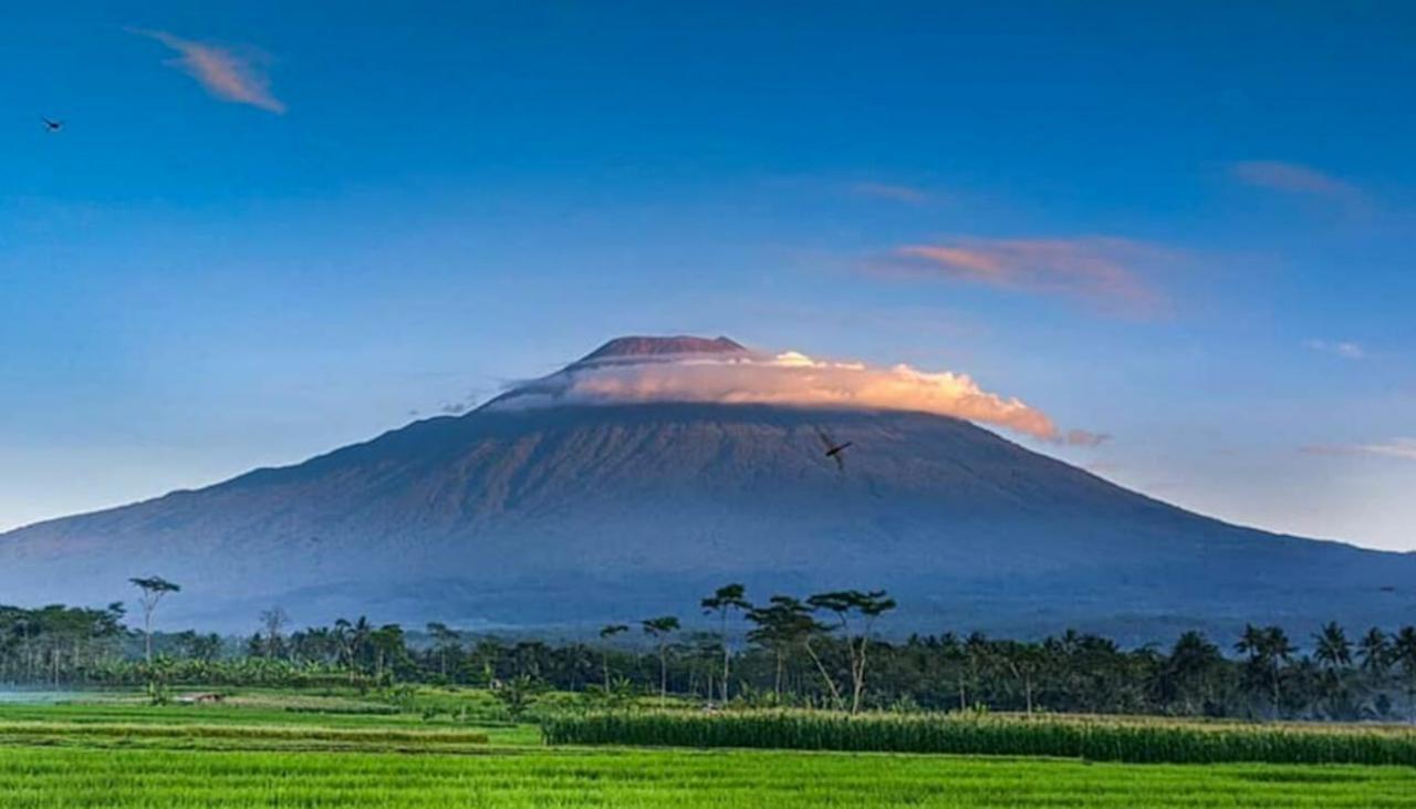 Gunung Slamet