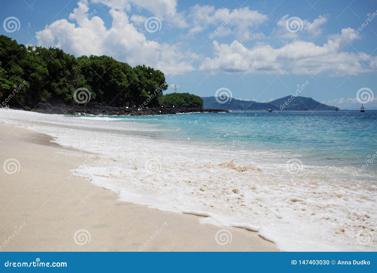 Pantai pasir putih Bali